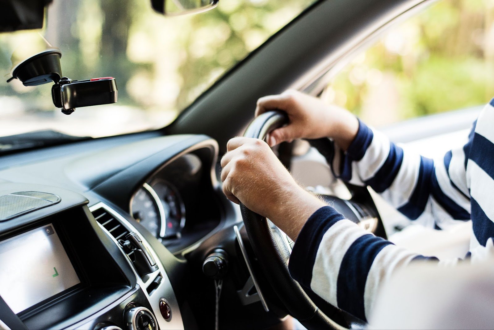 Daftar Rekomendasi Rental Mobil Malang dengan Sopir